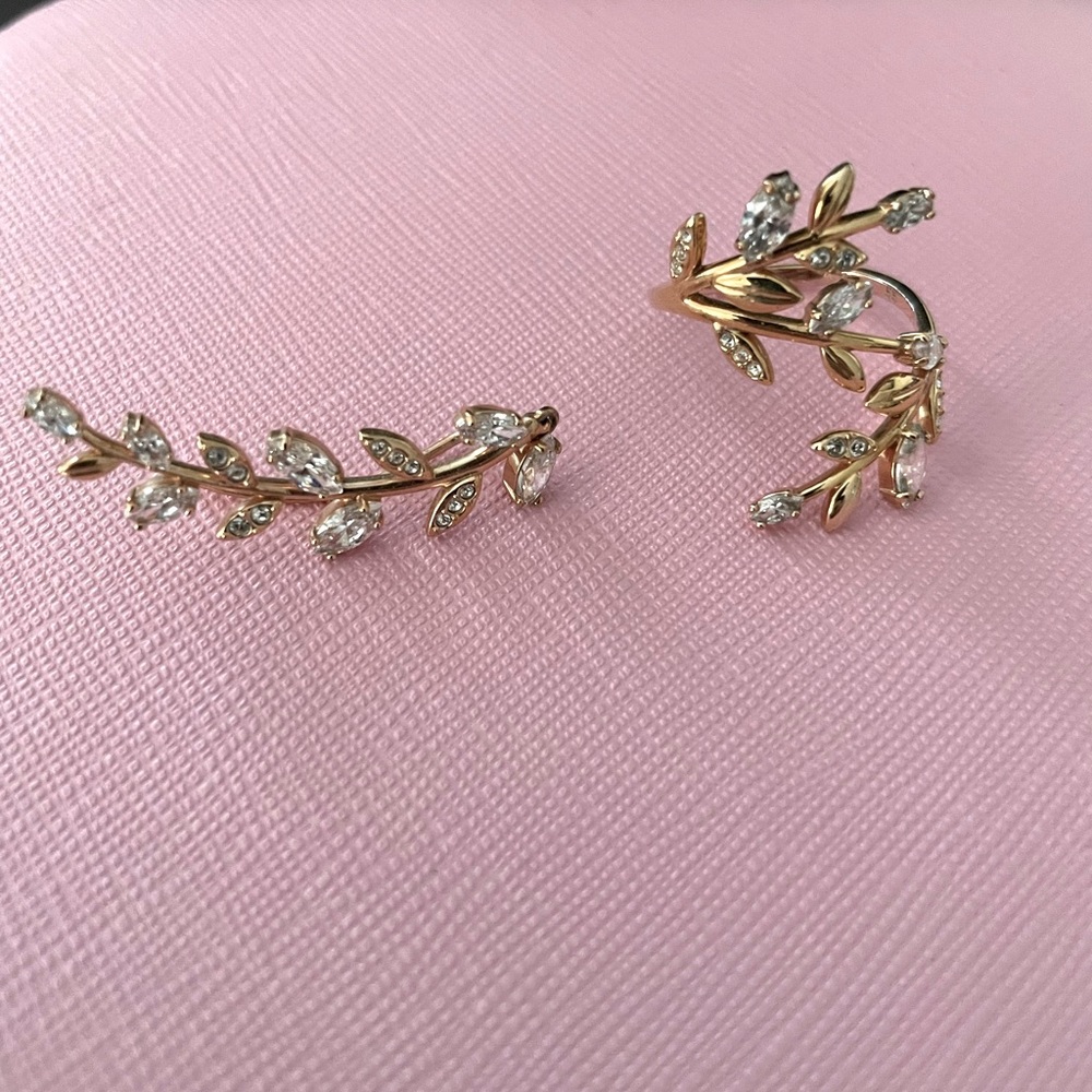Swarovski Mayfly ring and climber